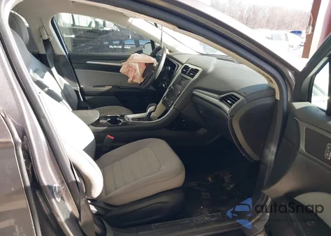 2014 Ford Fusion Hybrid S из США, поврежденный, VIN 3FA6P0UUXER369125